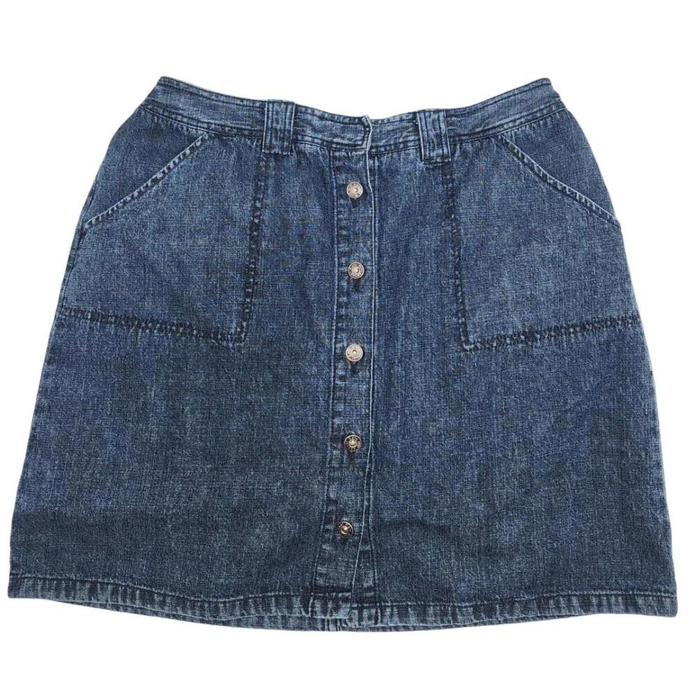 Kate Hill. 90s Denim Skort with Buttons Down the Front. Size: 4